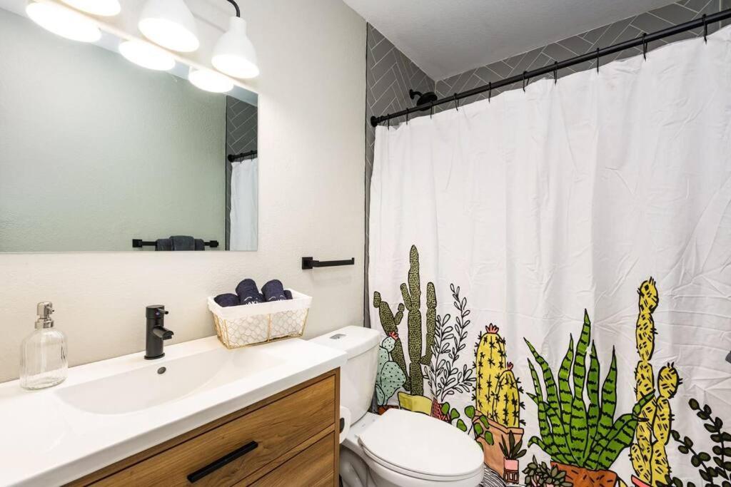 Cheerful Denver Hideaway W 2 Queen Beds Unit B Arvada Ngoại thất bức ảnh